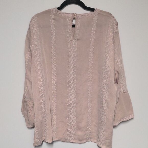 Long Sleeve Pink Blouse   - Picture 4 of 4